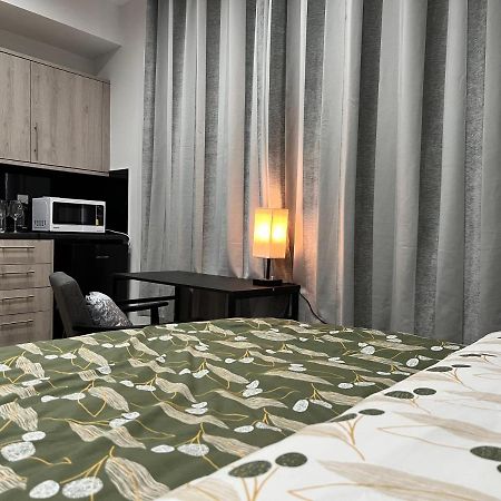 Grand Bleu - London - Next To Piccadilly Line Tube Station & Brand New Facilities Hotel Exterior foto